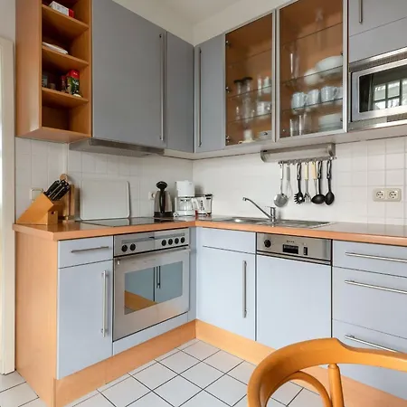 빌라 10 Haus Metropol *