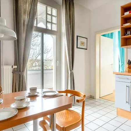10 Haus Metropol Villa Binz
